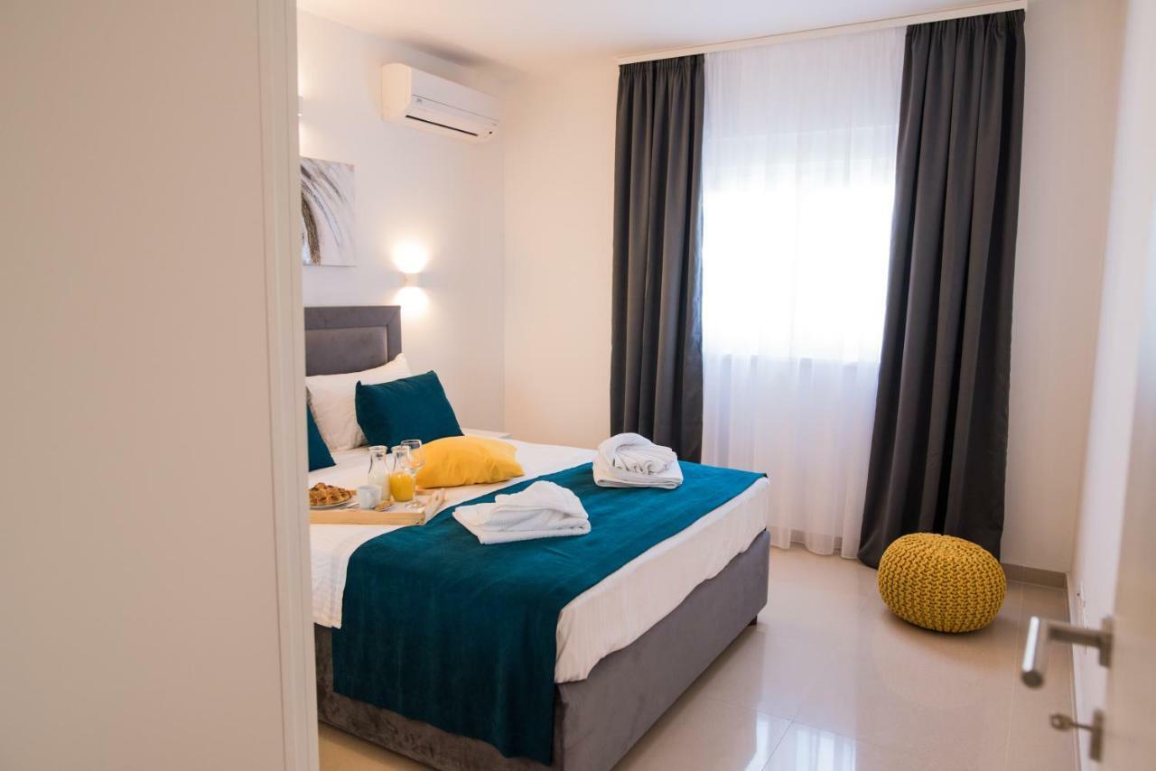 Little Beauty Apartment Trogir Bagian luar foto