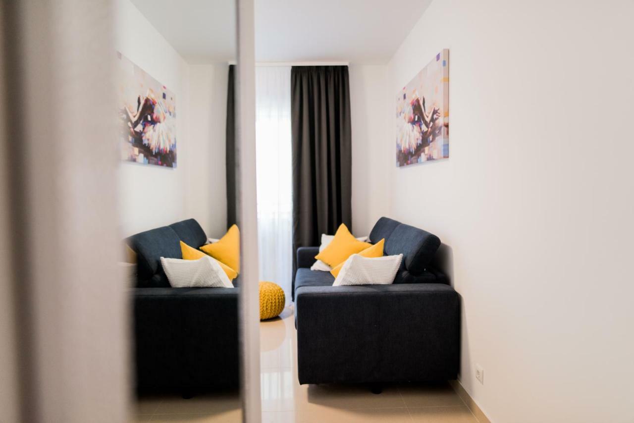 Little Beauty Apartment Trogir Bagian luar foto